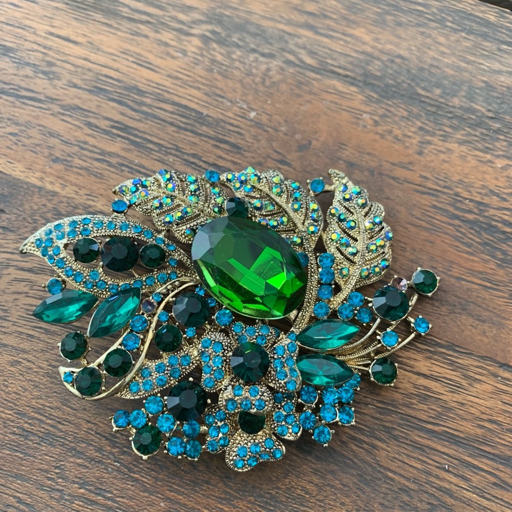 Vibrant Green and Blue Brooch with Intricate Design